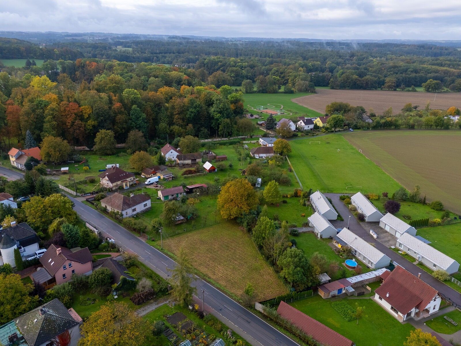 Prodej pozemek pro bydlení - Běstvina, 1 122 m²