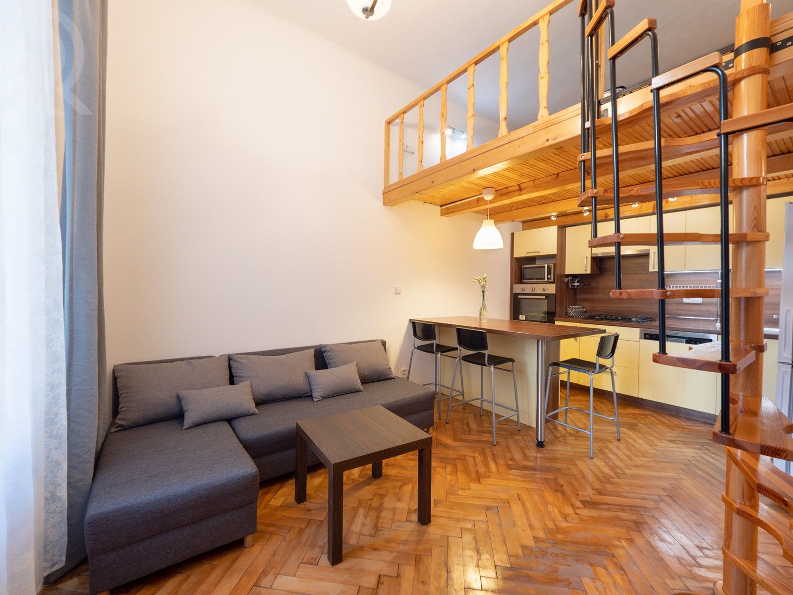 2+kk, Zborovská, Praha, 31 m²