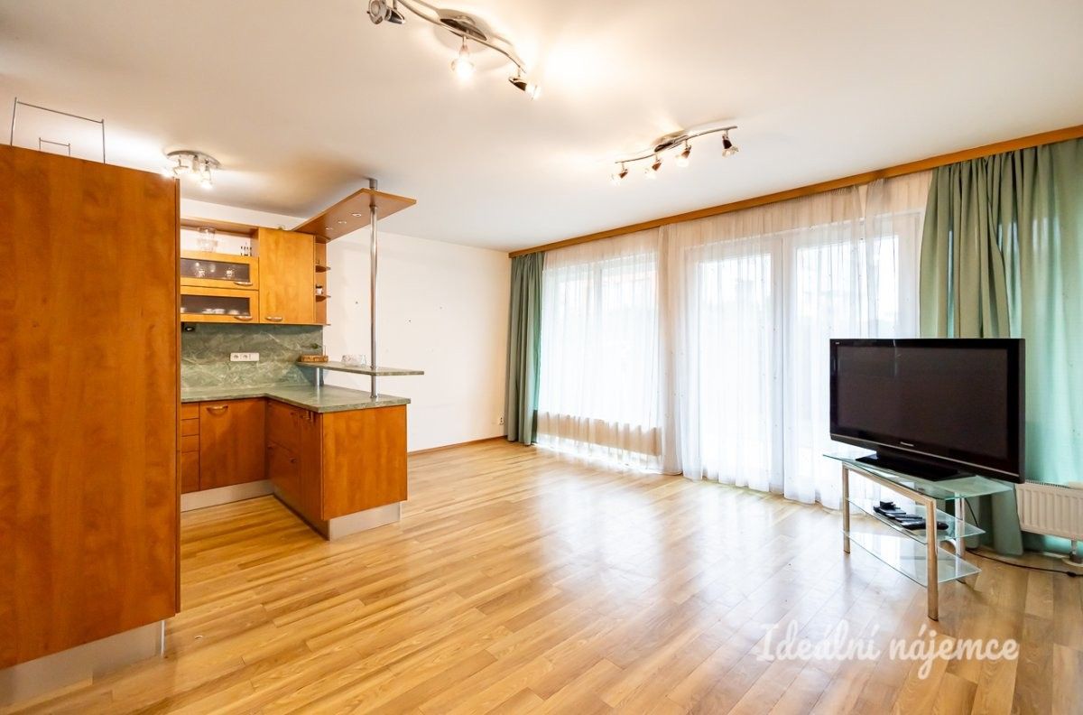 1+kk, Holubinková, Praha, 44 m²