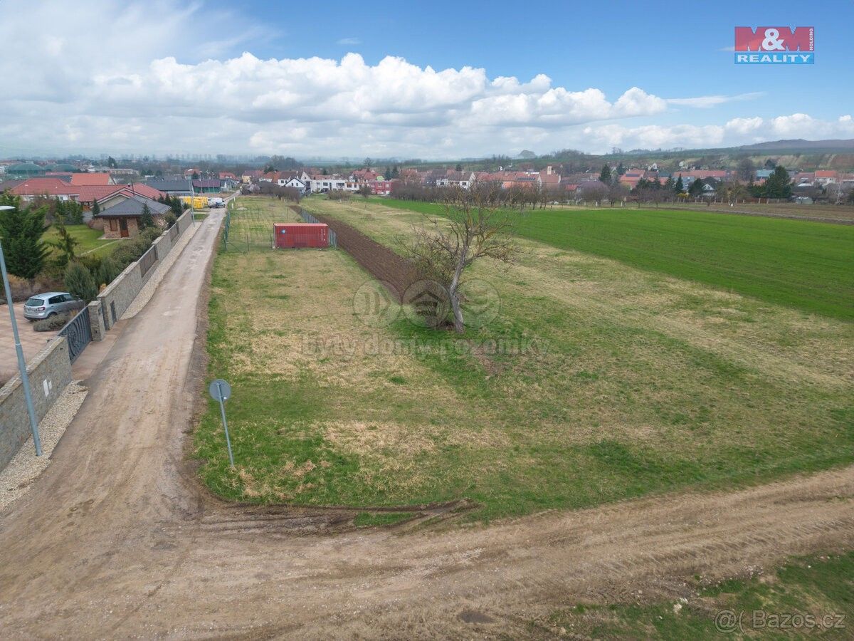 Prodej pozemek pro bydlení - Hroznová Lhota, 696 63, 646 m²