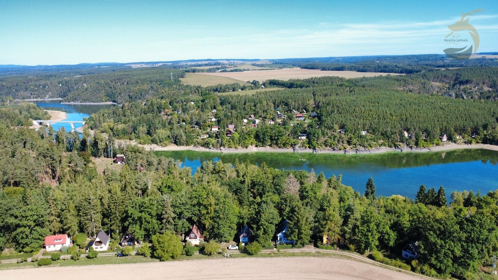 Chaty, Pňovany, 82 m²