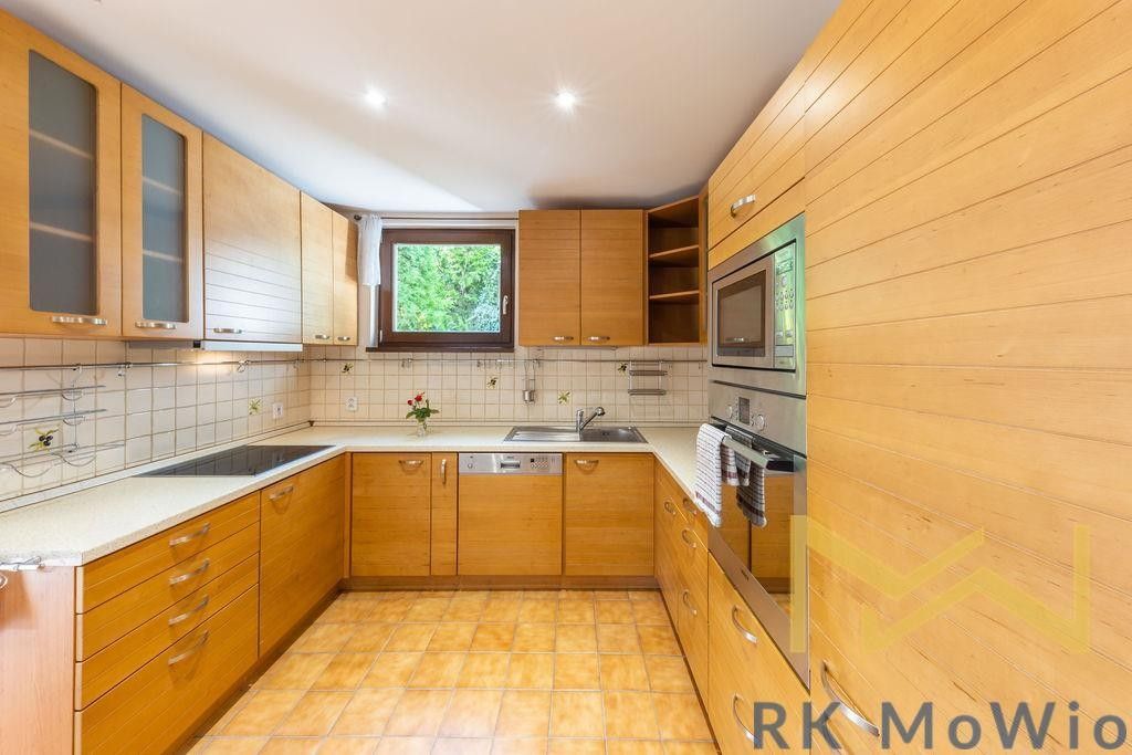 Rodinné domy, Na Hřebenkách, Praha, 294 m²