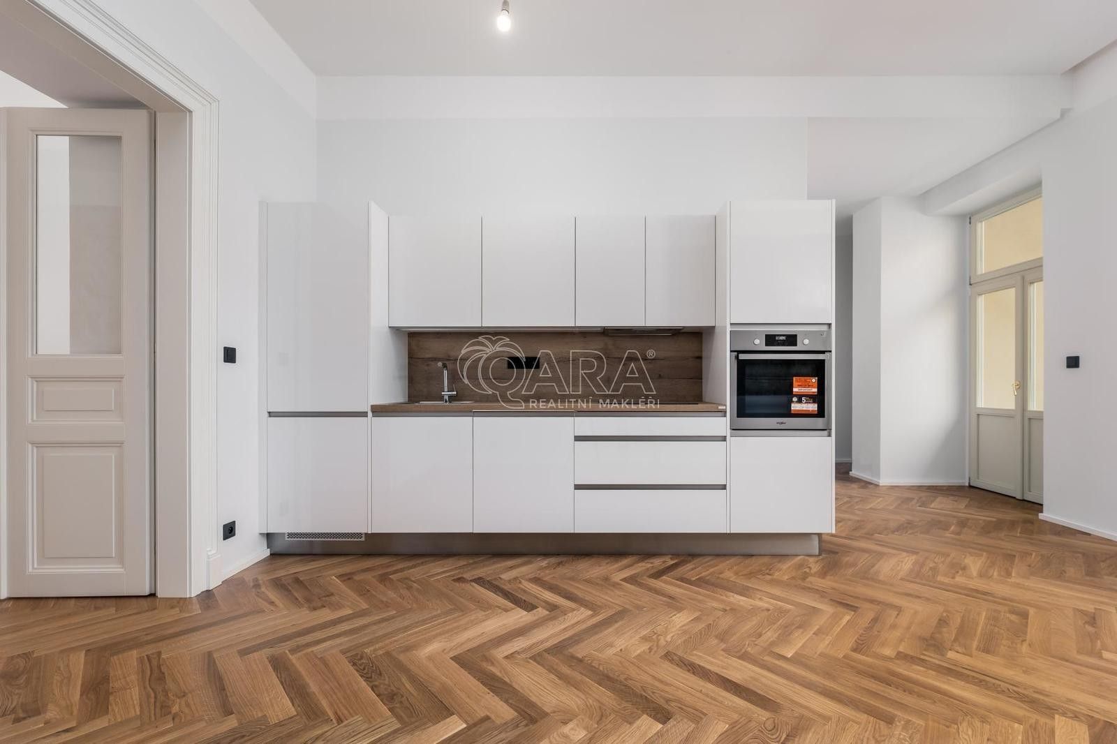 Pronájem byt 2+1 - Opatovická, Praha, 81 m²