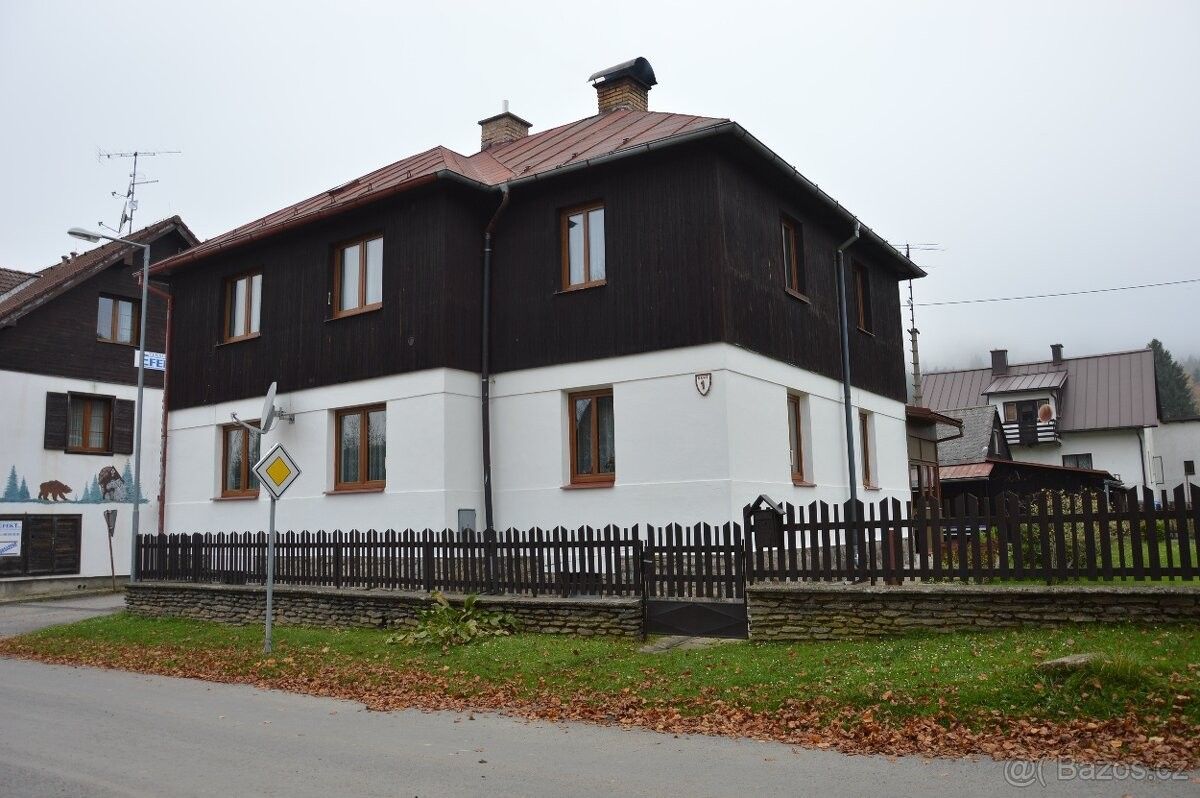 Prodej dům - Kašperské Hory, 341 92, 384 m²