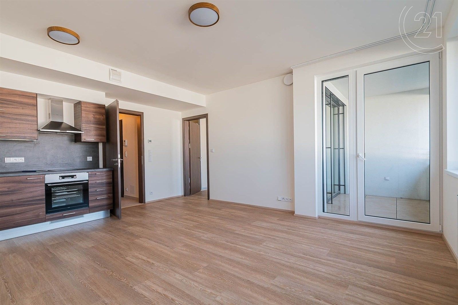 2+kk, Jankovcova, Praha, 48 m²