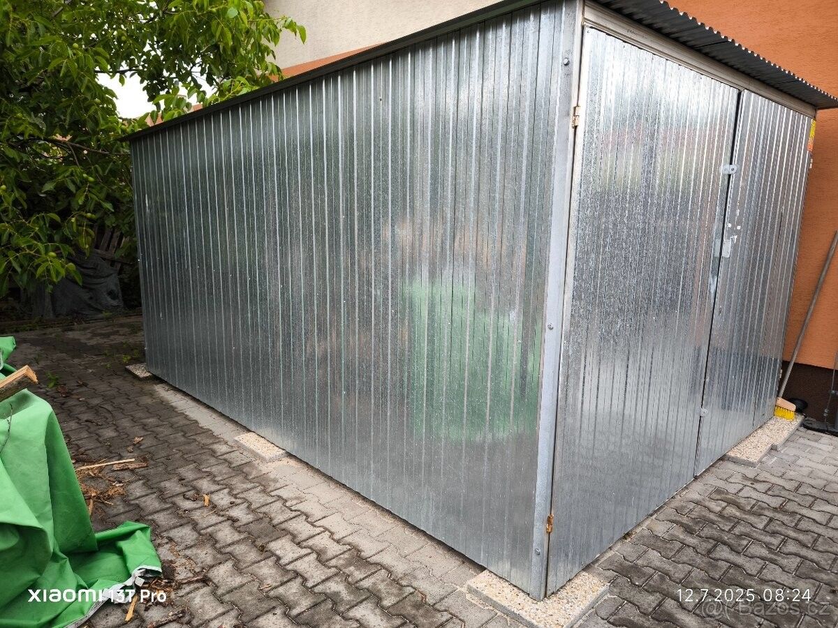 Garáže, Olomouc, 779 00