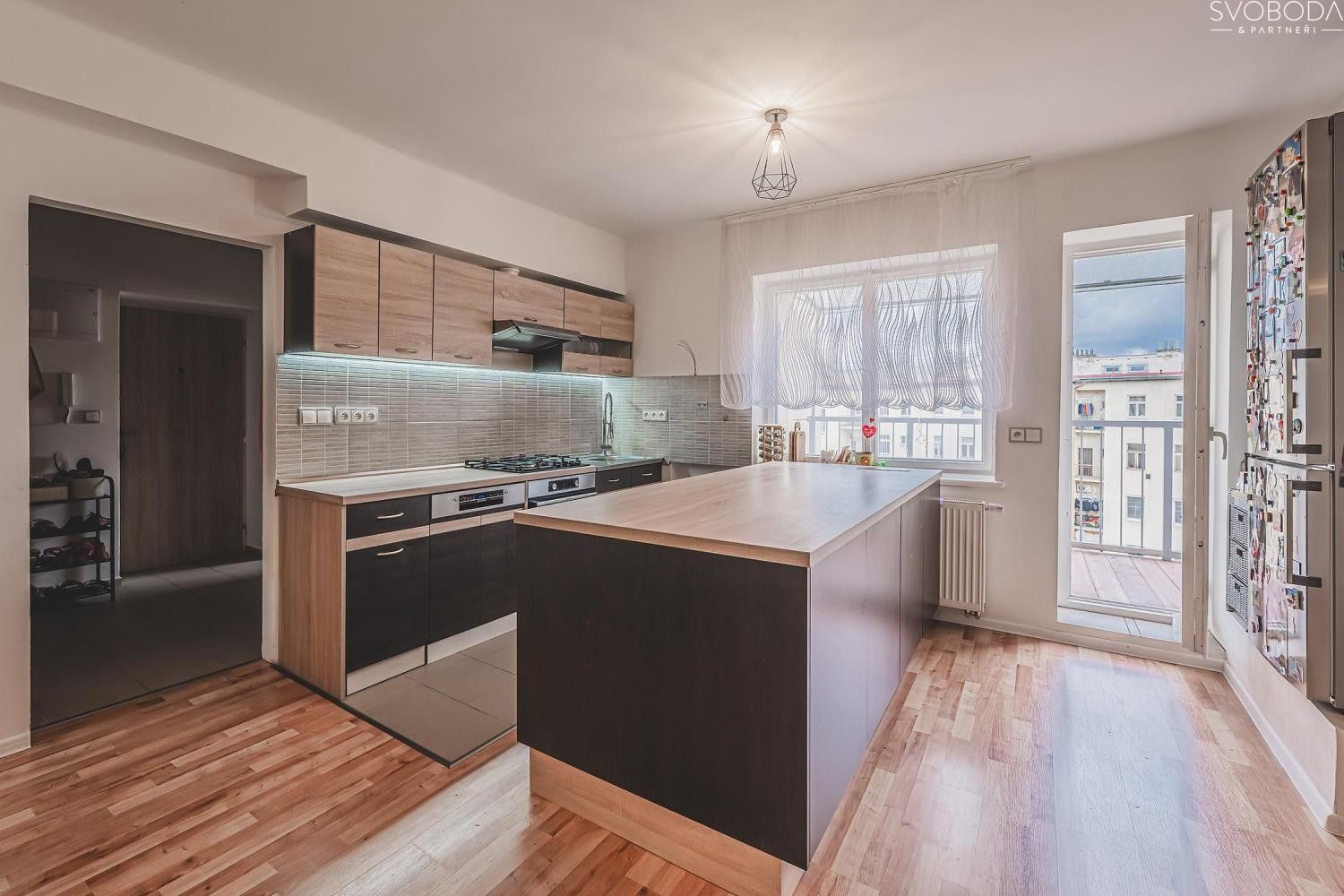 3+1, Klumparova, Hradec Králové, 109 m²