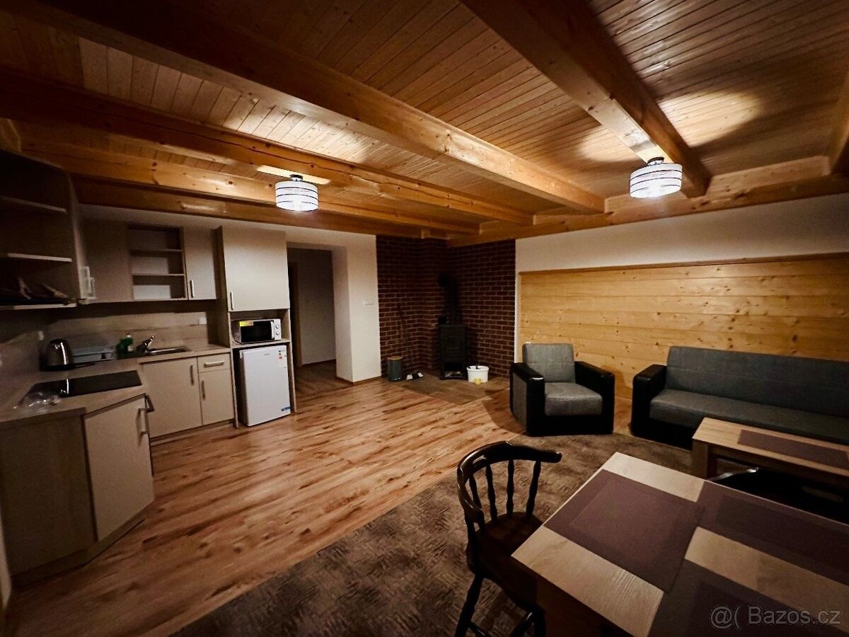 Byty, Voděrady, 517 34