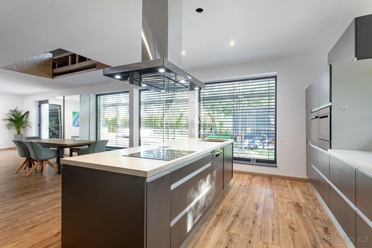 Rodinné domy, Frýdek-Místek, 738 01