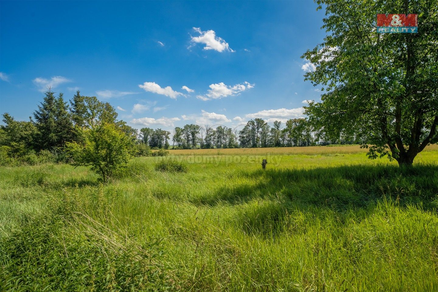 Prodej pozemek pro bydlení - Loucká, 1 147 m²