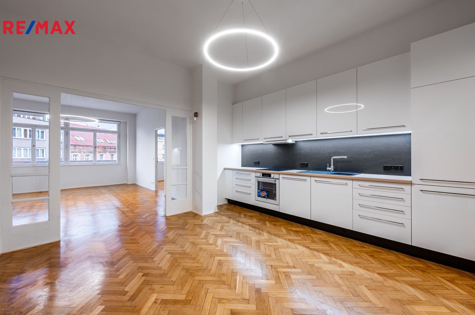 4+kk, Londýnská, Praha, 105 m²