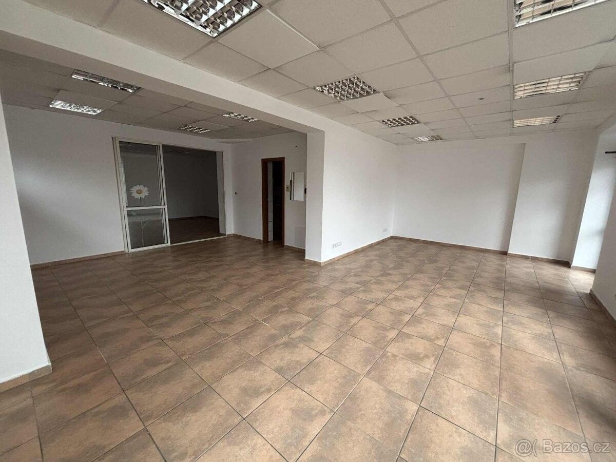 Obchodní prostory, Šumperk, 787 01