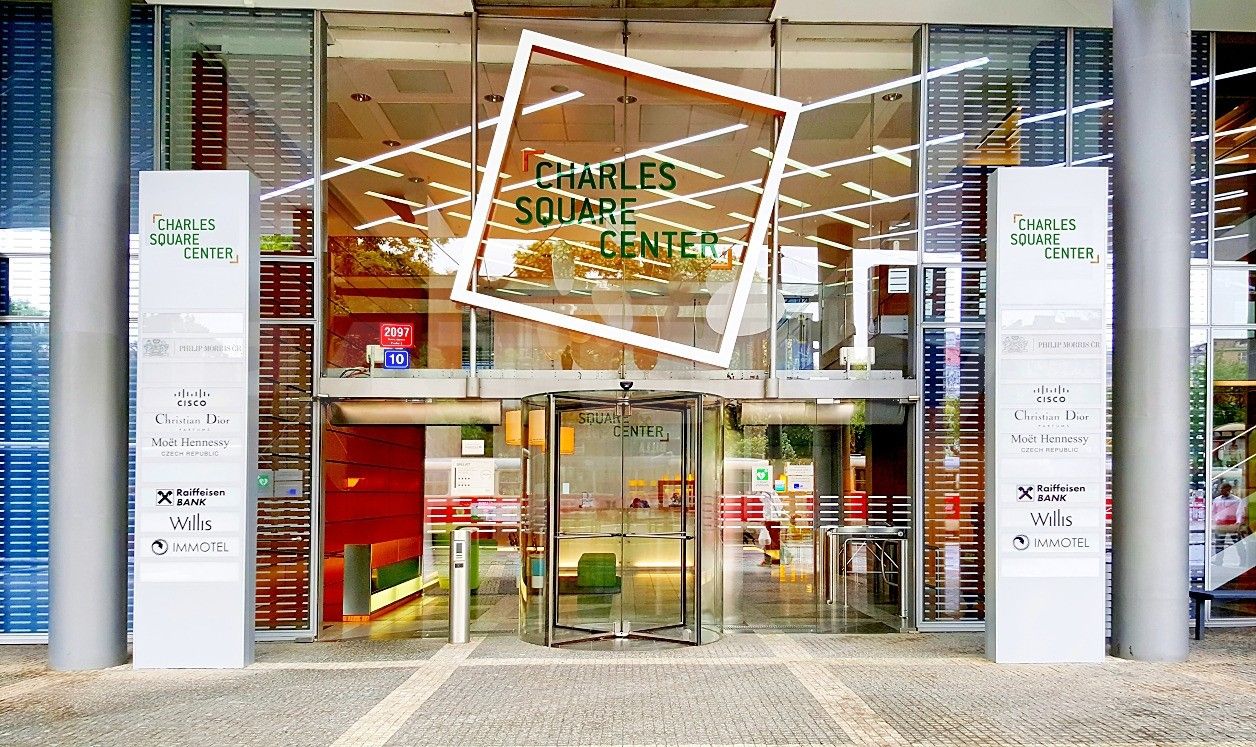 Pronájem kancelář - Karlovo náměstí, Praha, 285 m²