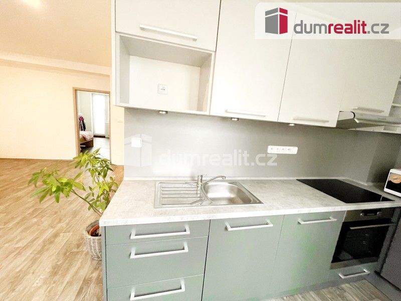 2+kk, Kamenická, Děčín, 54 m²