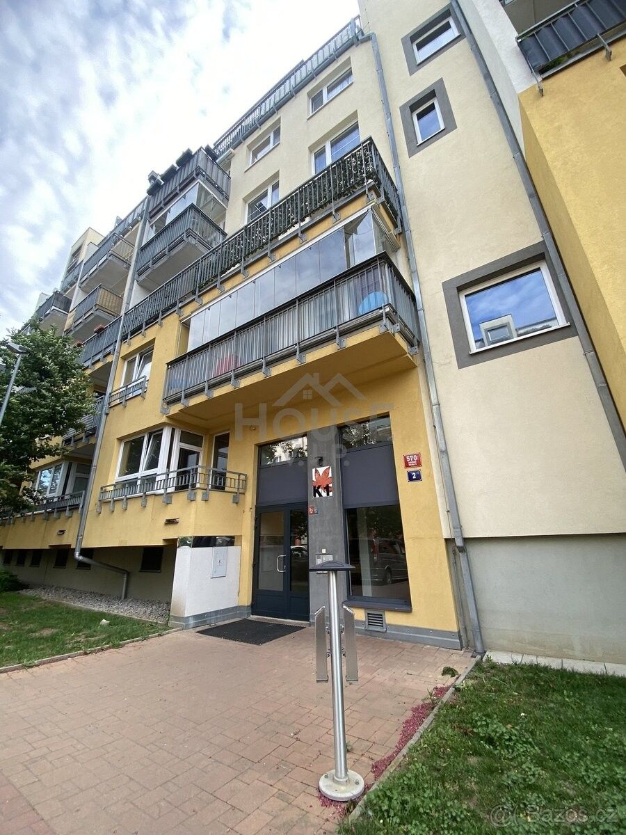 1+kk, Praha, 190 00, 42 m²