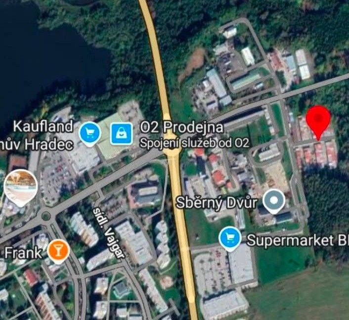 Garáže, Jindřichův Hradec, 377 01