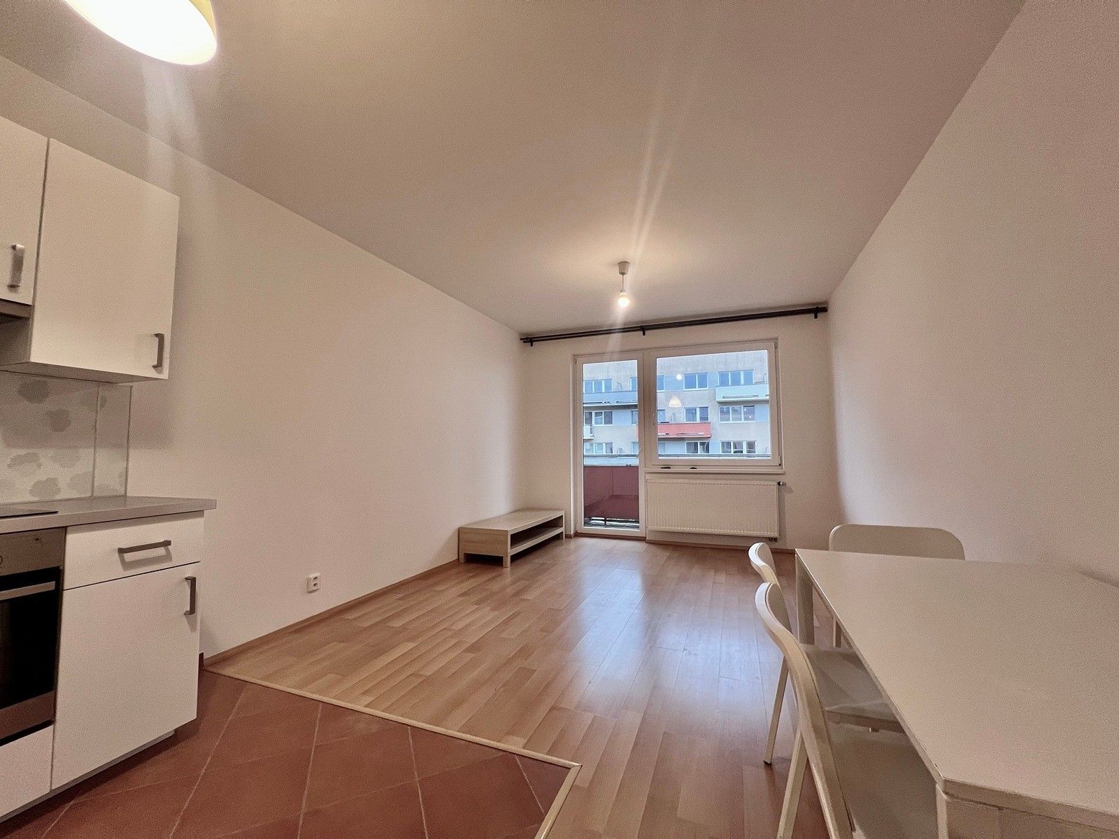 1+kk, Hornoměcholupská, Praha, 36 m²