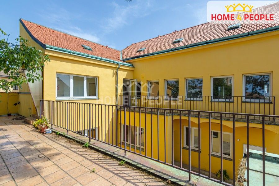 Činžovní domy, Trojská, Praha, 487 m²