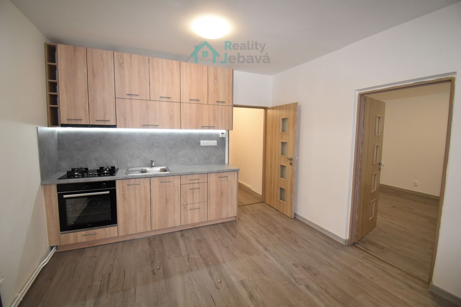 Pronájem byt 2+kk - Sladkovského, Chrudim, 42 m²