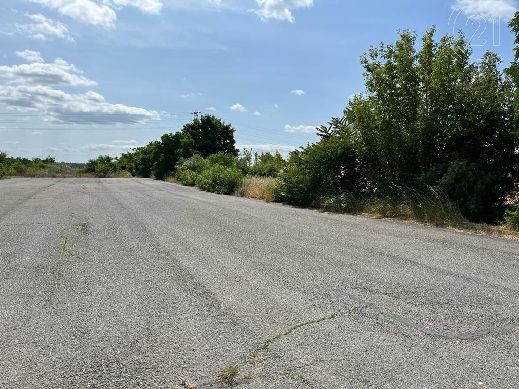 Pronájem komerční pozemek - Suchohrdelská, Znojmo