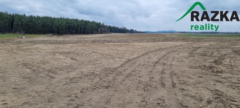 Zemědělské pozemky, Tisová