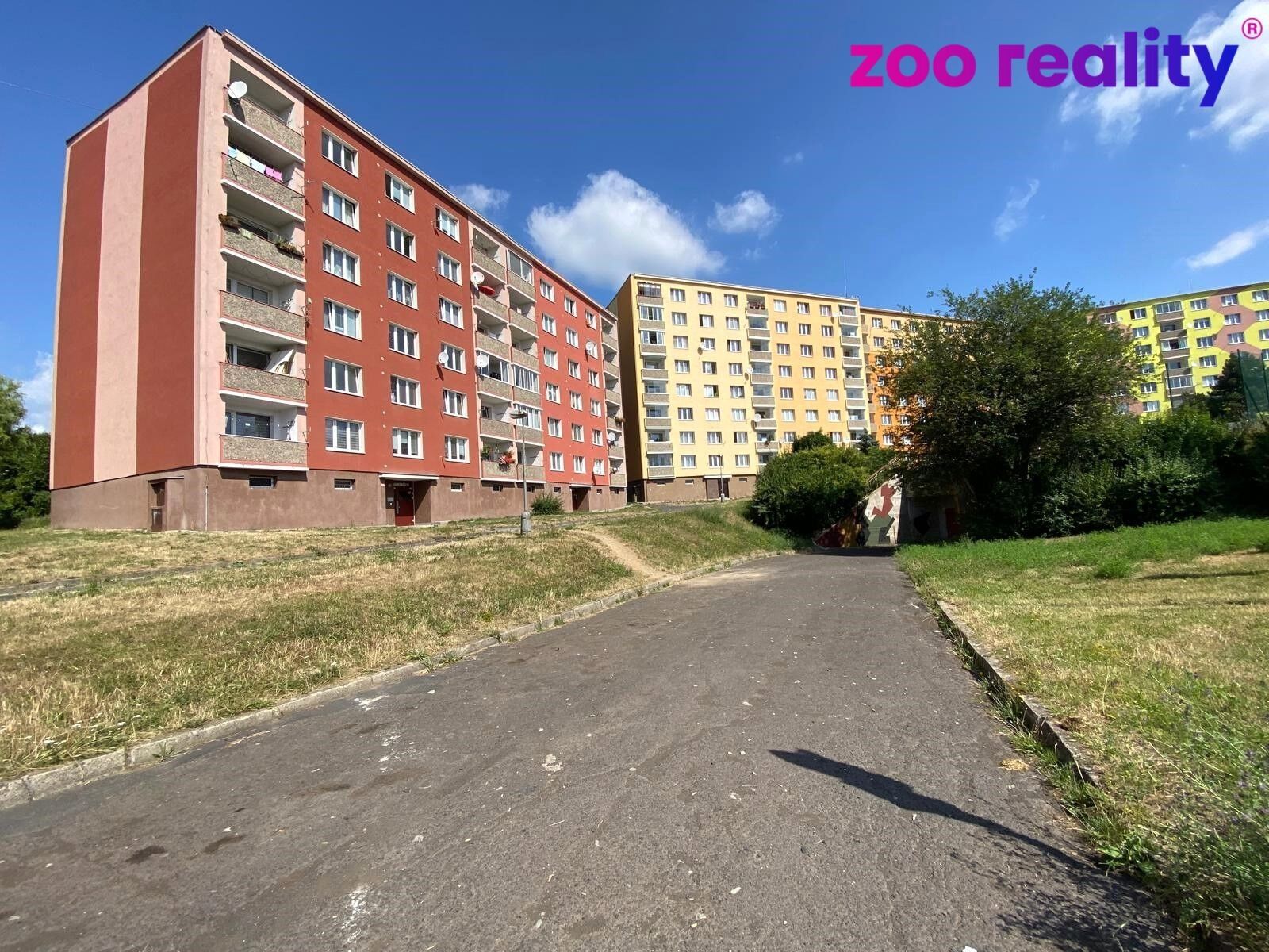 Prodej byt 1+1 - Kamenná, Chomutov, 35 m²