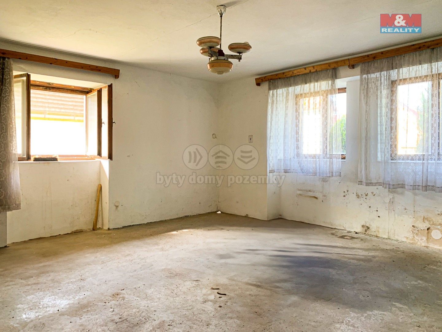 Prodej rodinný dům - Kámen, Křenice, 367 m²