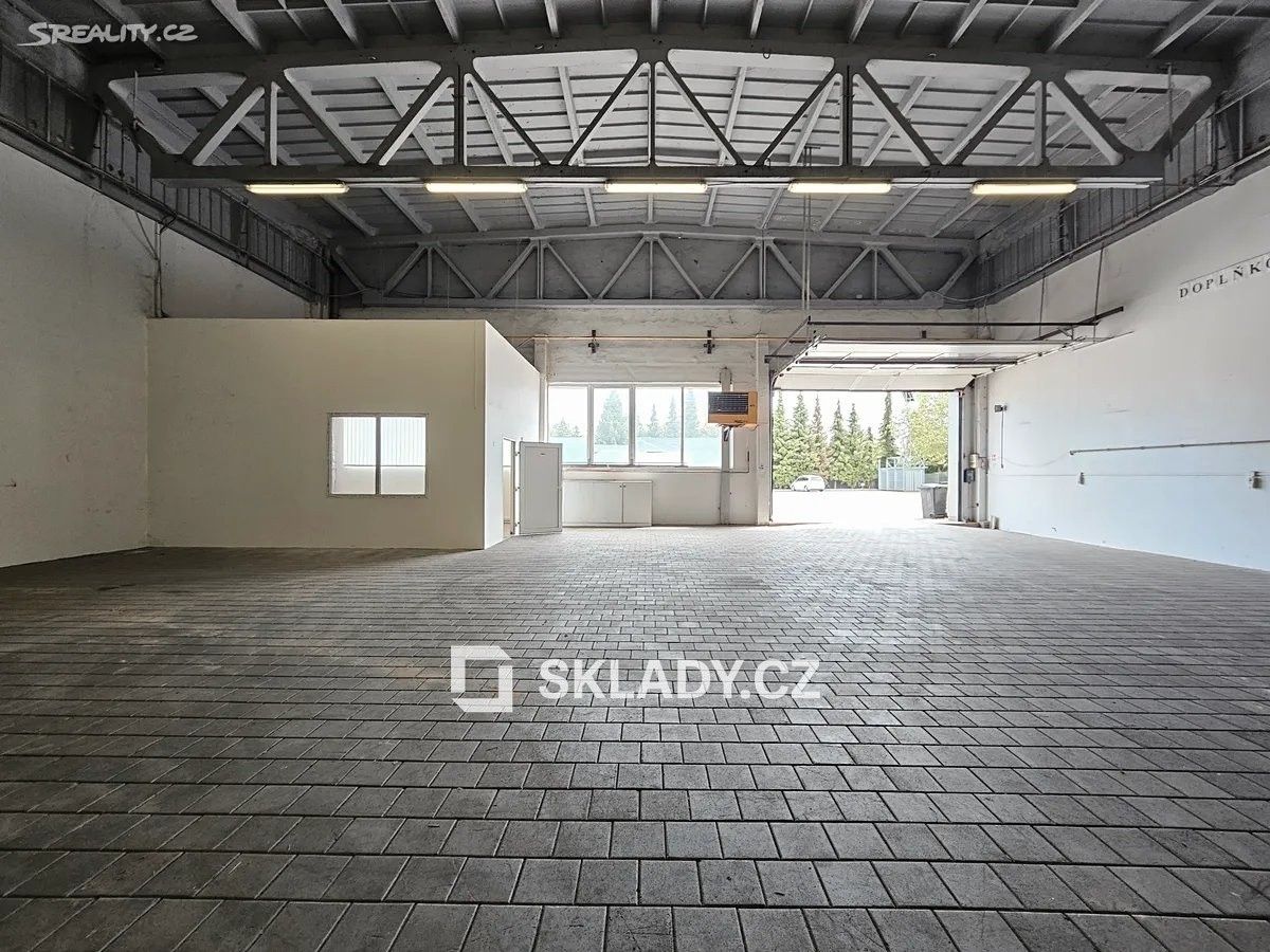 Sklady, Praha, 1 m²