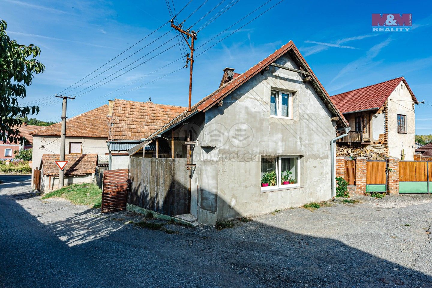 Prodej rodinný dům - Hroubovice, 90 m²