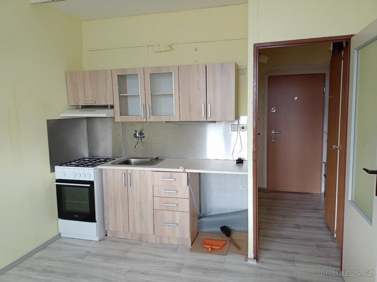 Byty, Rumburk, 408 01