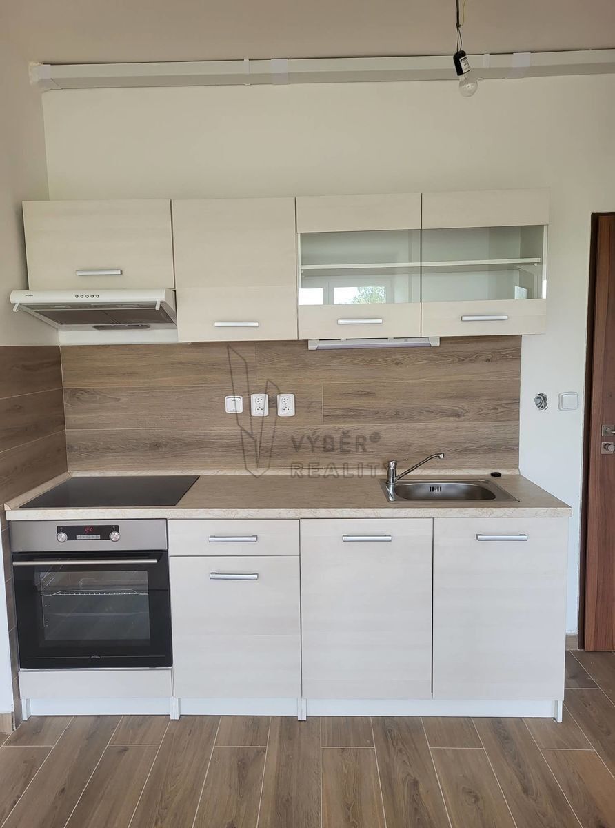 2+kk, Adamusova, Ostrava, 36 m²