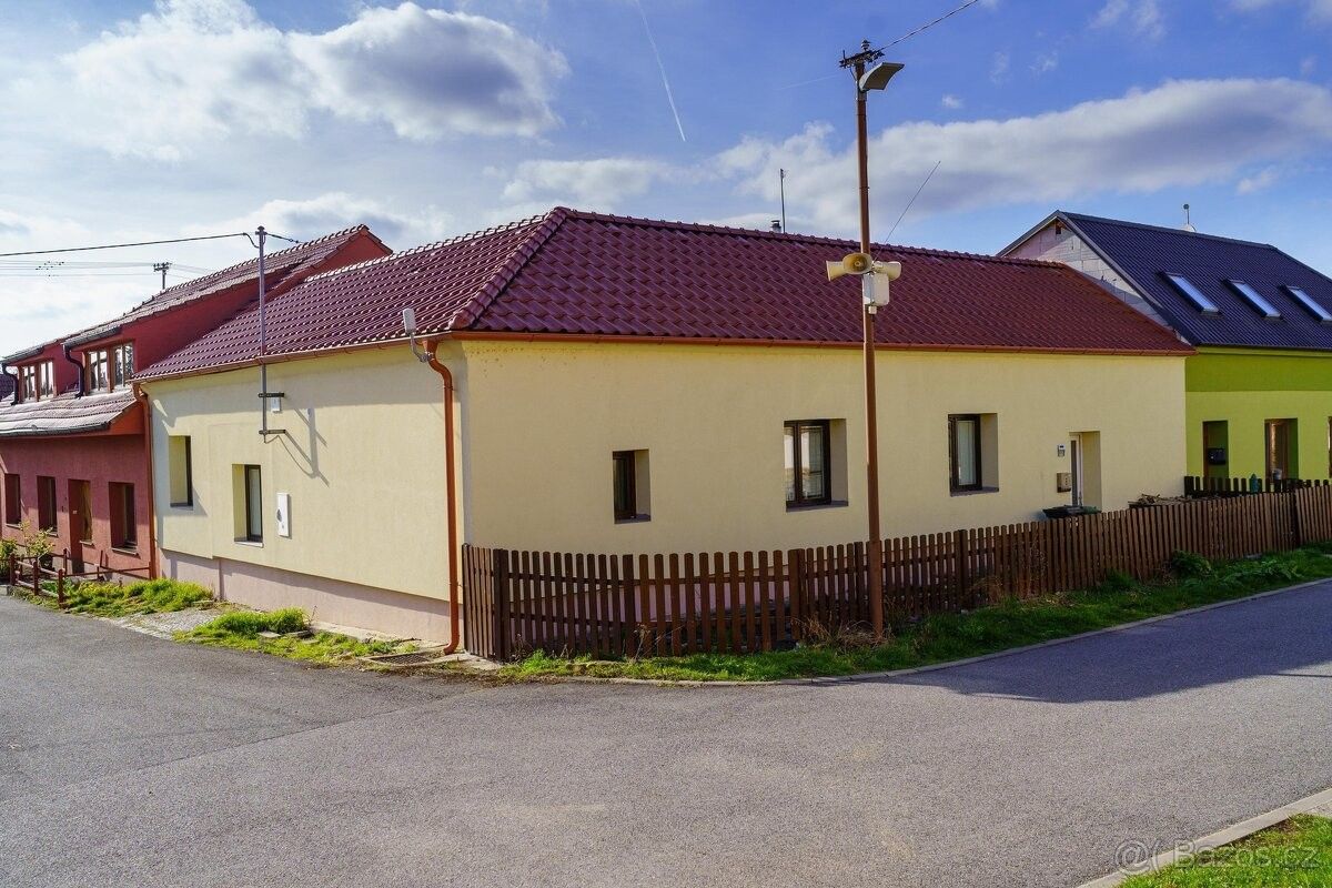 Ostatní, Nivnice, 687 51, 110 m²