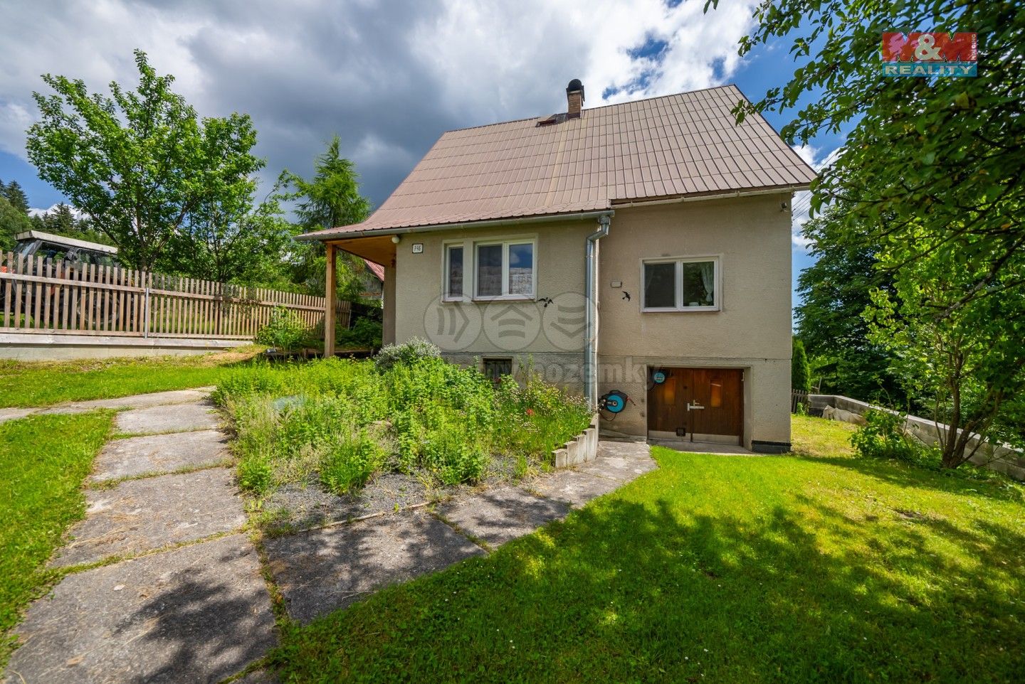 Prodej rodinný dům - Bílá, 140 m²