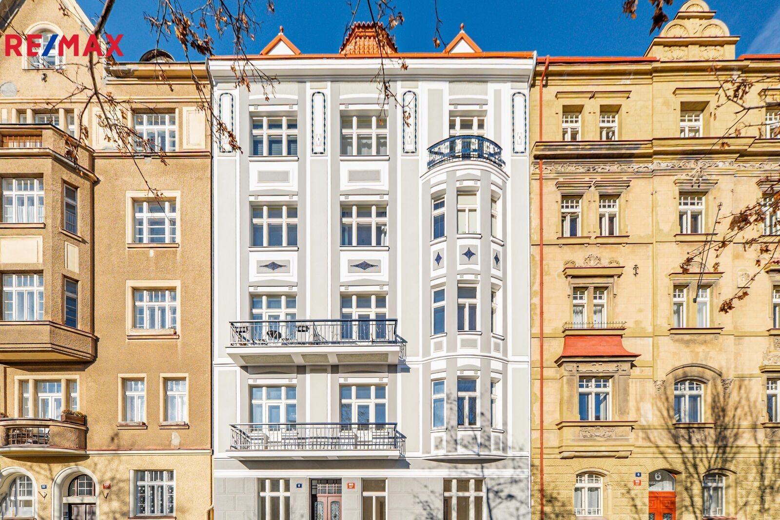 1+kk, Na výšinách, Praha, 30 m²