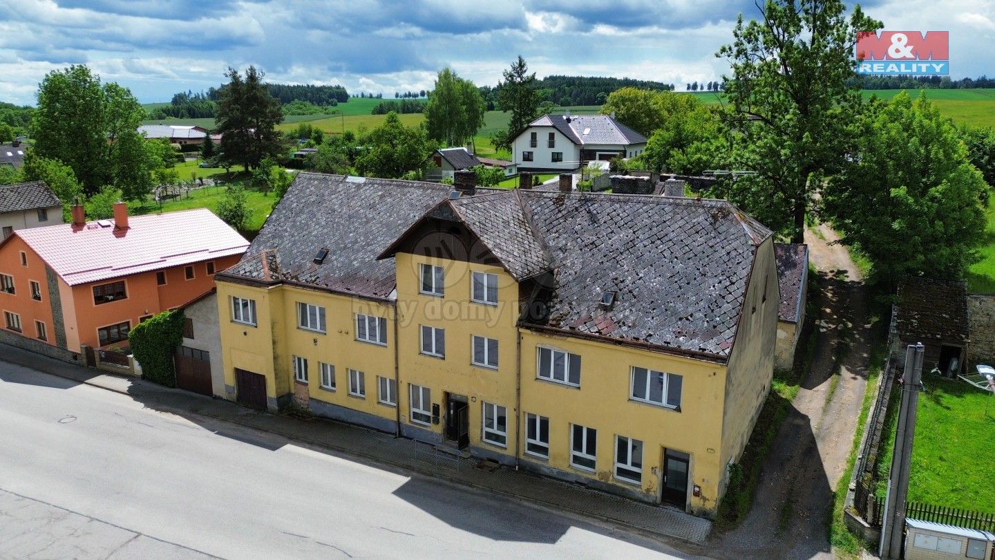 Rodinné domy, Lodhéřov, 288 m²