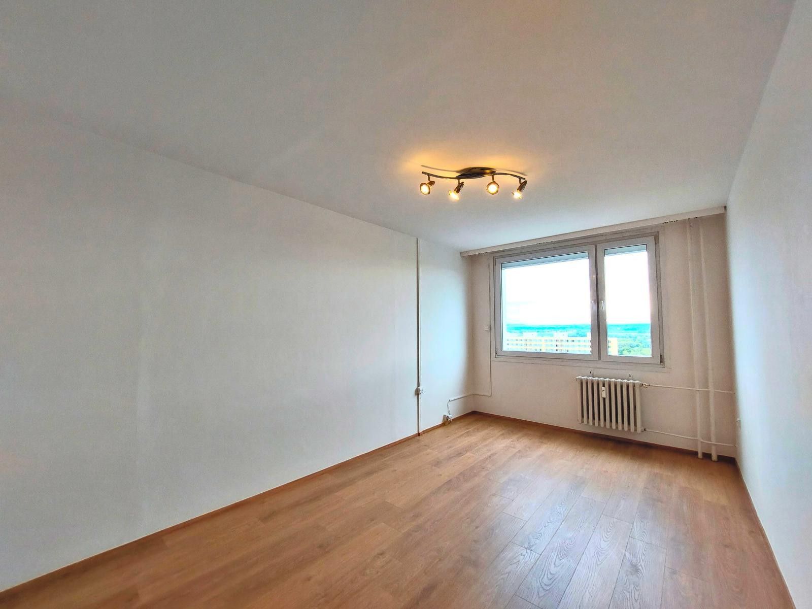 Pronájem byt 2+kk - Zdiměřická, Praha, 42 m²