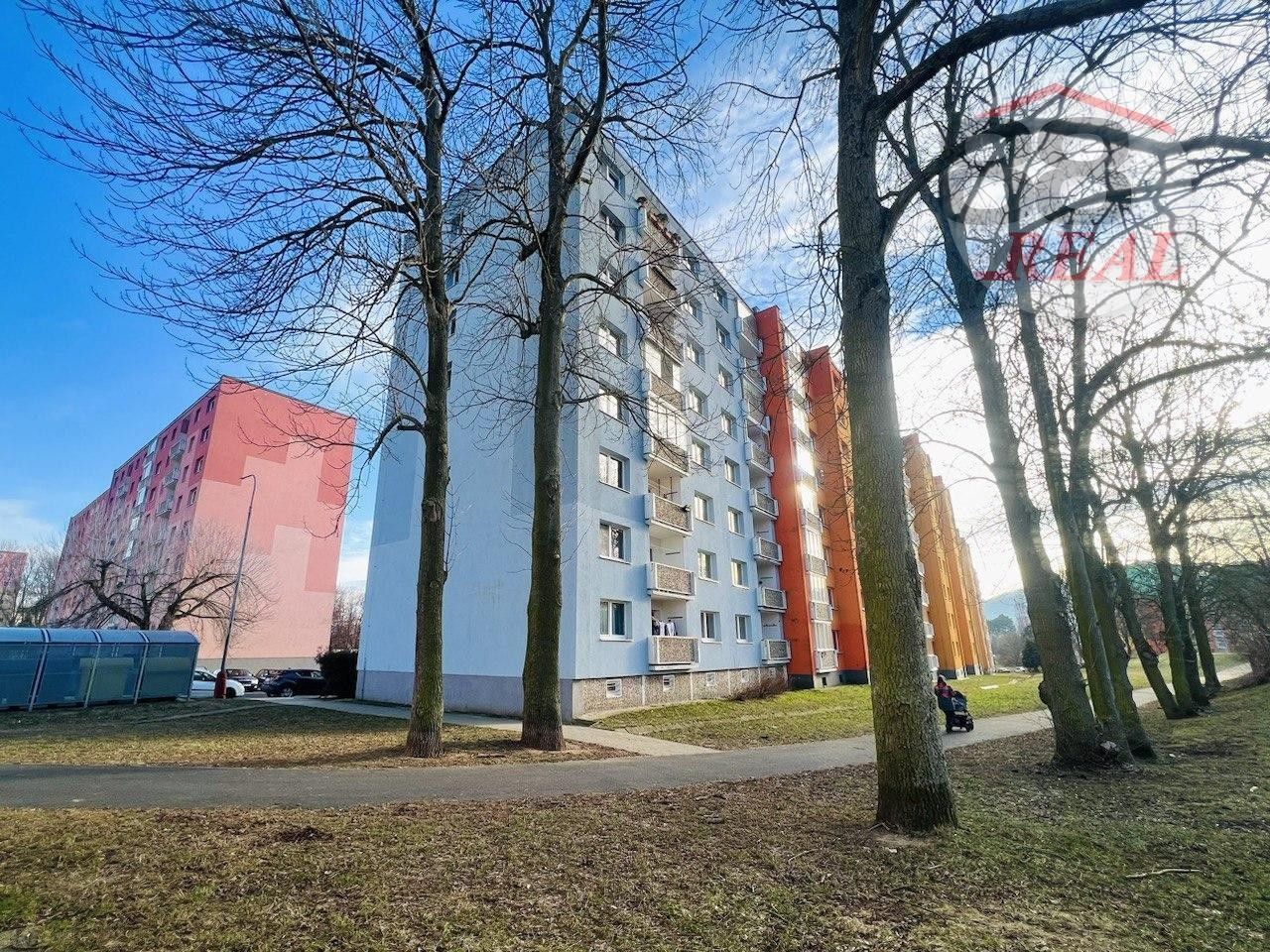 2+1, Okružní, Klášterec nad Ohří, 64 m²