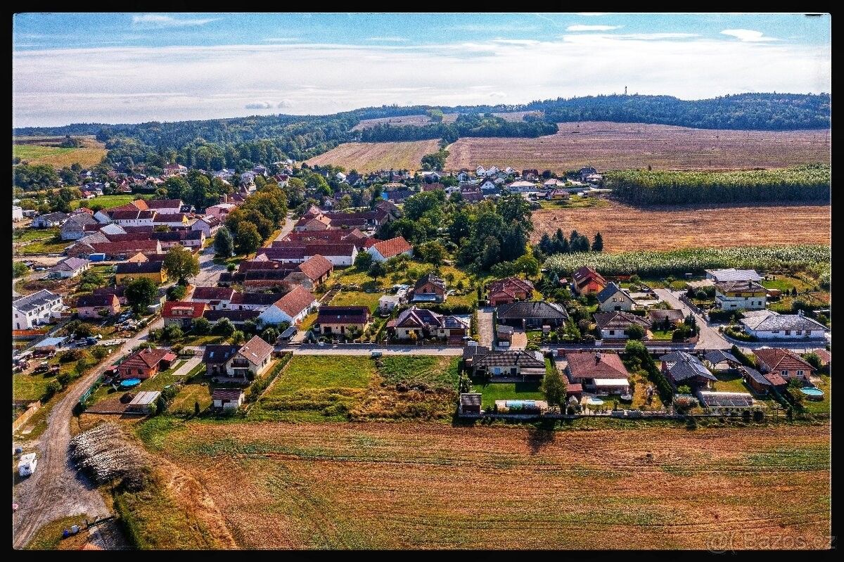 Prodej pozemek pro bydlení - České Budějovice, 370 04, 913 m²