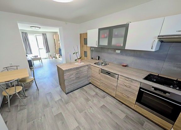 Byty, Uherský Brod, 688 01