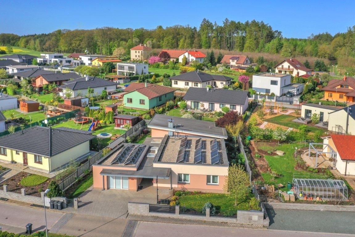 Rodinné domy, Stěžery, 503 21