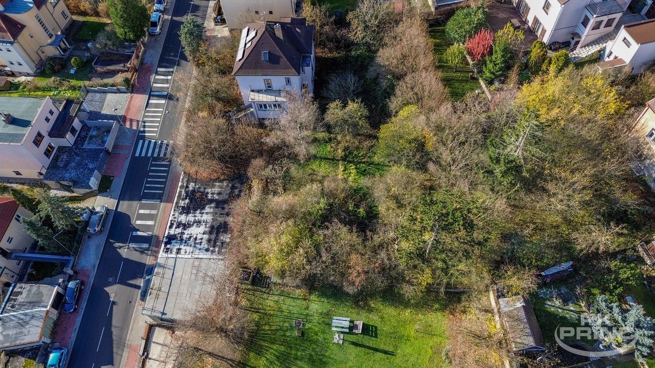 Prodej pozemek pro bydlení - Zderazská, Praha, 727 m²