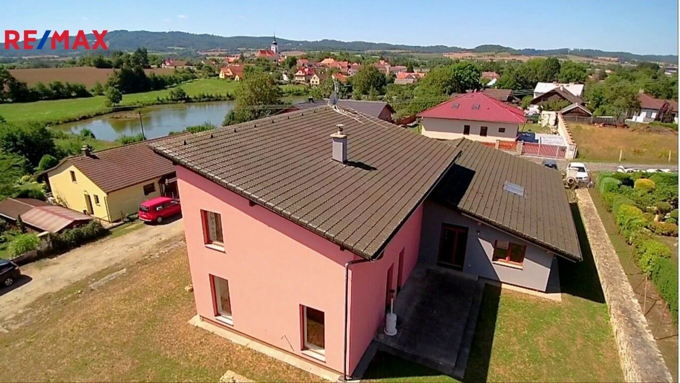 Prodej dům - Kvašťovská, Sedlec-Prčice, 259 m²