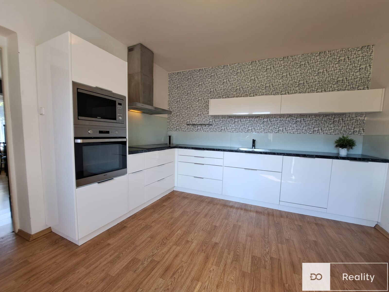 Pronájem rodinný dům - Stará Lysá, 97 m²