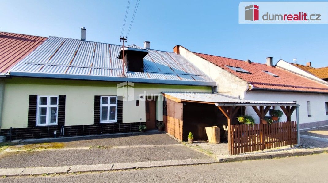 Prodej rodinný dům - Palírna, Lukov, 95 m²