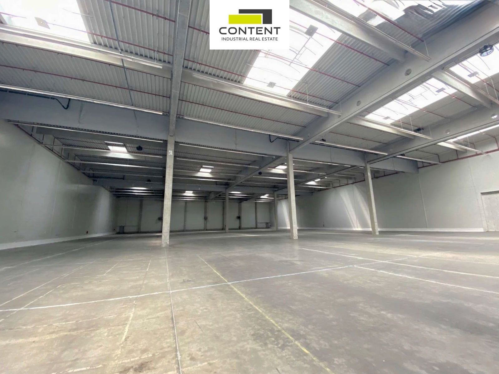 Pronájem výrobní prostory - Evropská, Modřice, 8 135 m²