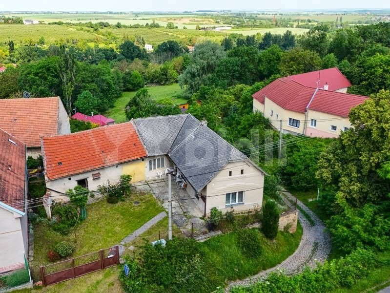 Prodej dům - Tuchoraz, 105 m²