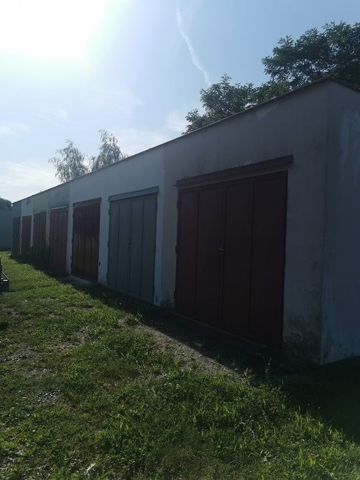 Garáže, Protivín, 398 11, 20 m²