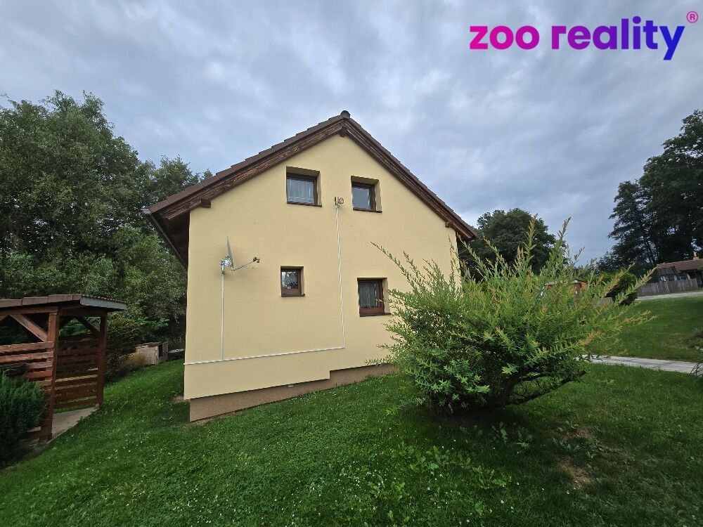 Chaty, Ledenice, 373 11, 40 m²