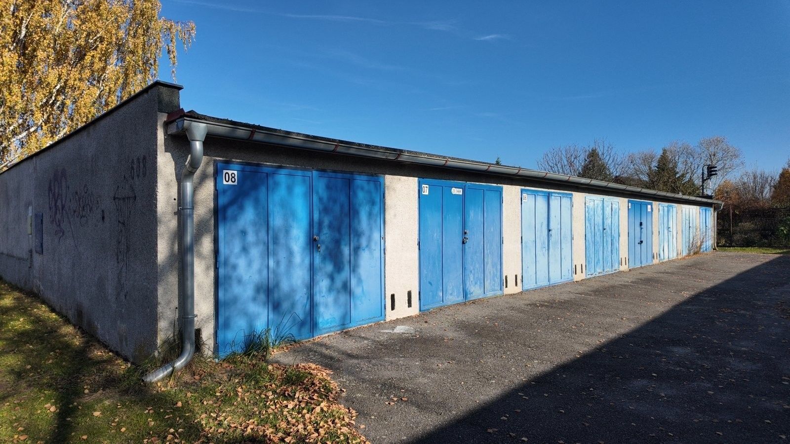 Garáže, Ovocná, České Budějovice, 18 m²