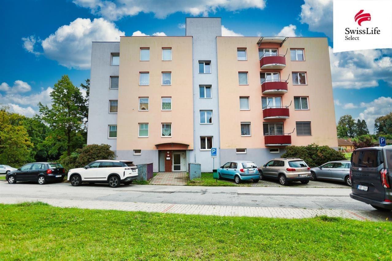 3+1, Zahradní čtvrť, Nové Hrady, 71 m²
